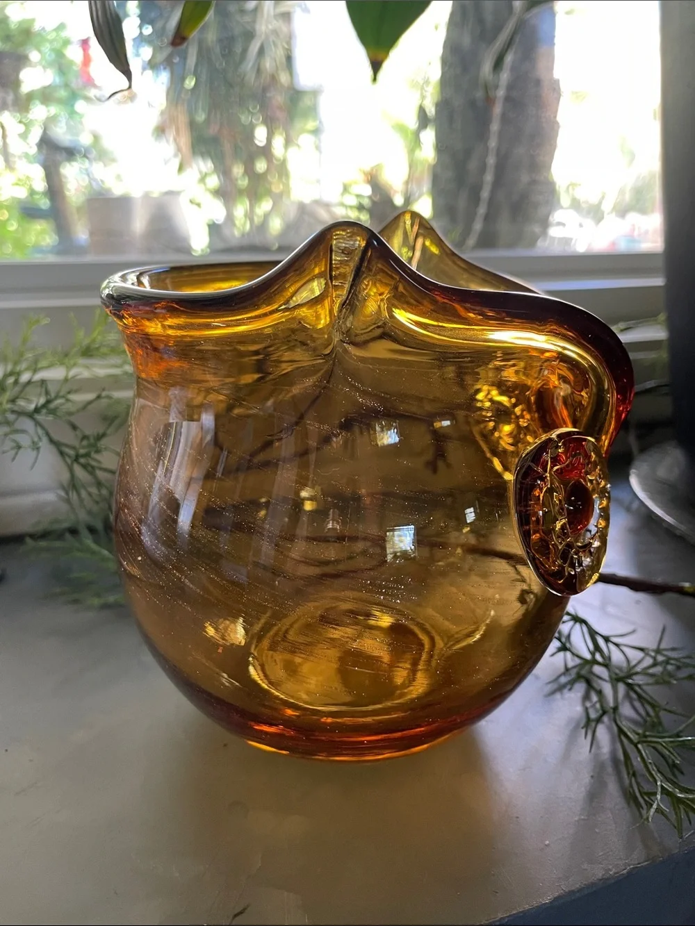 Pier 1 Artist Collection Amber Handblown Glass Owl Vase Gold Swirls Mid Century